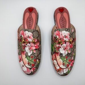 Gucci Princetown Mokassins Floral Mules GG Supreme Bloom Canvas Multicolor W 36